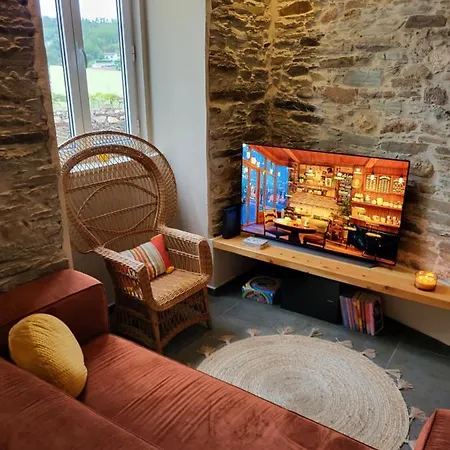 Alva Bed & Breakfast Coja