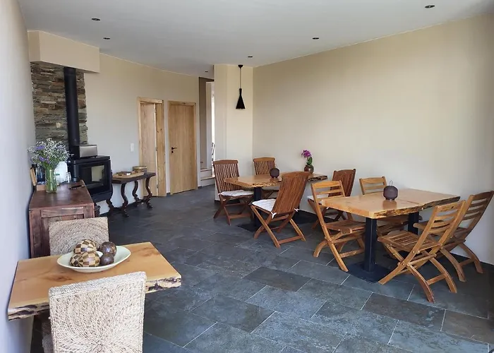 فندق مبيت وإفطار Alva Coja